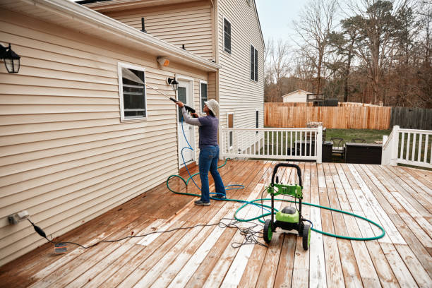 Best Best Pressure Washing Companies  in River Falls, WI